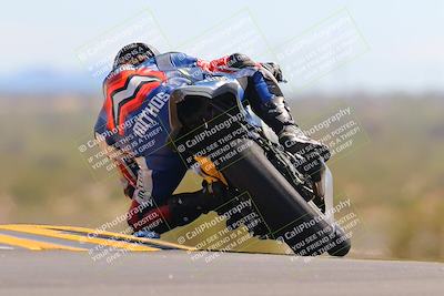 media/Oct-09-2022-SoCal Trackdays (Sun) [[95640aeeb6]]/Turn 9 Backside (120pm)/